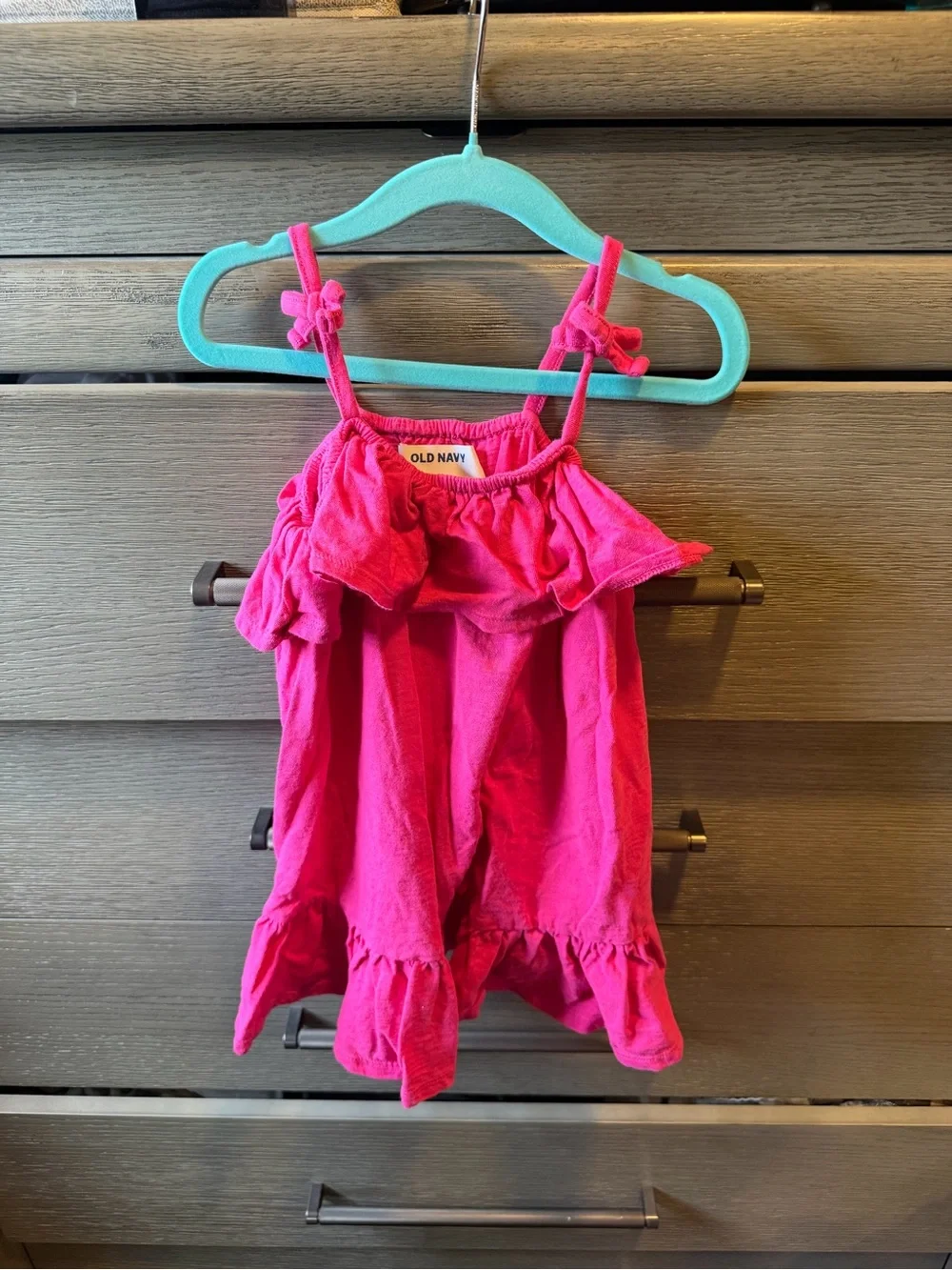 Old Navy Toddler Girl Hot Pink Summer Dress with Ruffles Size 2T Like New